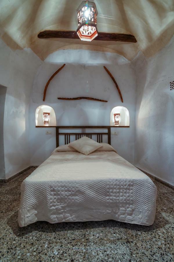 Cueva El Murallon Benamaurel Екстериор снимка